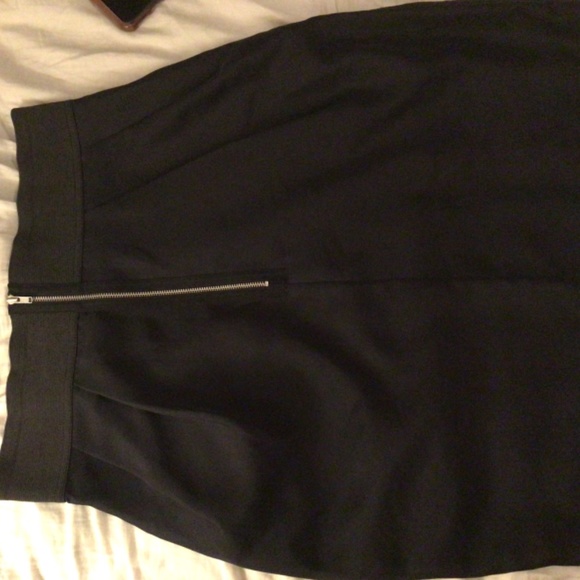 Size S/M : Wilfred 100% silk ! Soft and Comfy 👗💖 - Picture 7 of 7